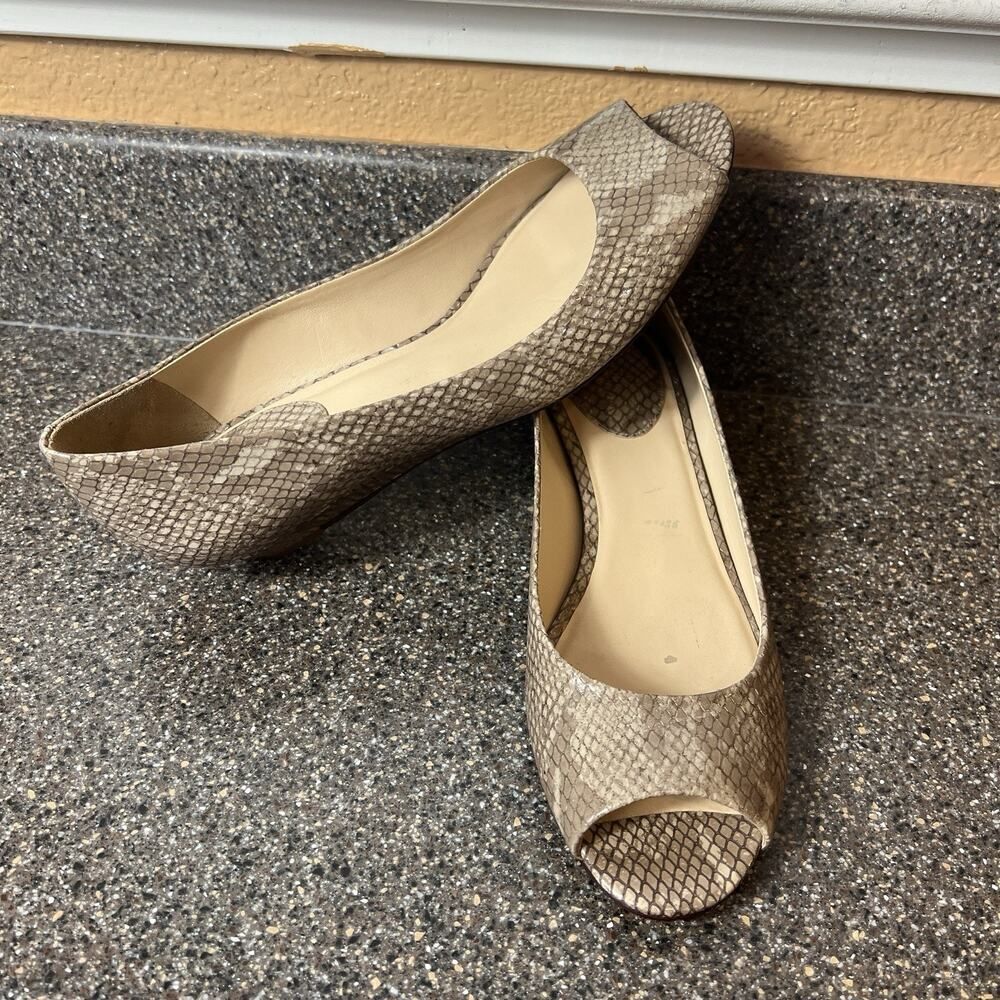 Cole Haan Air Womens 8.5 AA Pumps Leather Snake Skin Print Slip On Heel Peep Toe